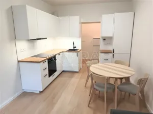 Pronájem bytu 2+kk, Praha, Na Pankráci, 47 m2