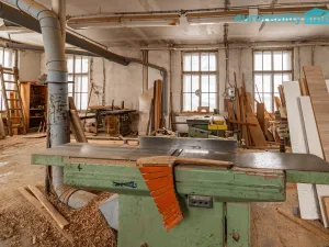 Prodej výrobních prostor, Libá, 1011 m2