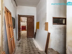 Prodej výrobních prostor, Libá, 1011 m2