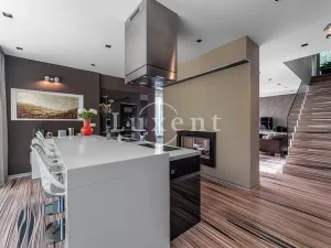 Prodej rodinného domu, Hrusice, U Potoka, 151 m2