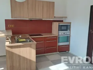 Pronájem bytu 3+kk, Mšeno, Mělnická, 41 m2