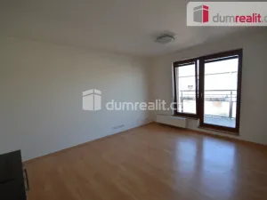 Pronájem bytu 1+kk, Praha - Vysočany, Jana Přibíka, 36 m2