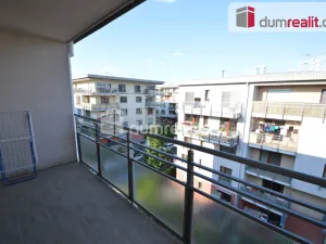 Pronájem bytu 1+kk, Praha - Vysočany, Jana Přibíka, 36 m2