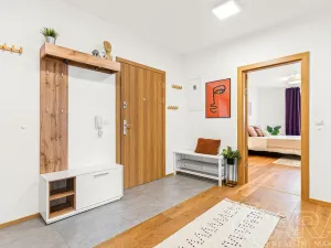 Prodej bytu 3+kk, Praha, Na Křtině, 82 m2