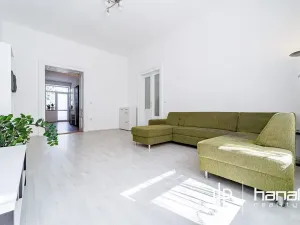 Prodej bytu 3+1, Olomouc, Komenského, 116 m2