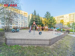 Prodej bytu 3+1, Praha - Stodůlky, Prusíkova, 77 m2