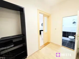 Pronájem bytu 2+1, Praha - Nusle, náměstí Generála Kutlvašra, 57 m2