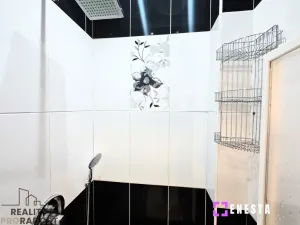 Pronájem bytu 2+1, Praha - Nusle, náměstí Generála Kutlvašra, 57 m2