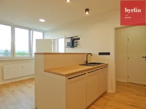Pronájem bytu 2+kk, Opava, Hlavní, 38 m2