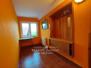 Pronájem rodinného domu, Hněvkovice - Nová Ves u Dolních Kralovic, 180 m2