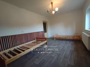 Pronájem rodinného domu, Hněvkovice - Nová Ves u Dolních Kralovic, 180 m2