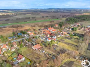 Prodej pozemku pro bydlení, Sezemice - Veská, 1150 m2