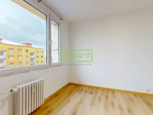 Pronájem bytu 1+1, Ústí nad Labem, Kmochova, 36 m2