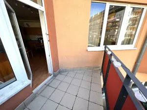 Pronájem bytu 2+kk, Praha - Vysočany, Poděbradská, 51 m2