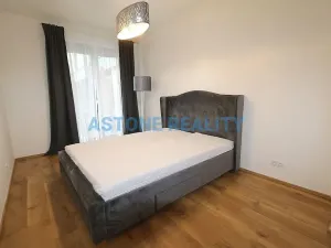 Pronájem bytu 2+kk, Praha - Žižkov, Olšanská, 51 m2