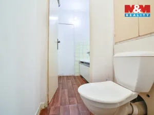 Prodej bytu 2+1, Plzeň - Doubravka, Hrádecká, 63 m2