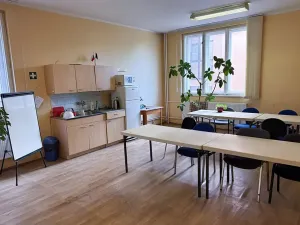 Prodej výrobních prostor, Krnov, Nádražní, 1875 m2