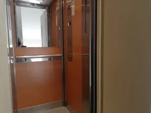 Pronájem bytu 2+1, Praha - Žižkov, Roháčova, 80 m2