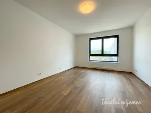 Pronájem bytu 1+kk, Kuřim, Pazourková, 31 m2