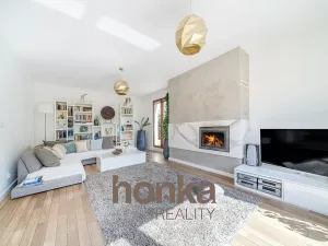 Pronájem rodinného domu, Kosoř, K Lomu, 263 m2