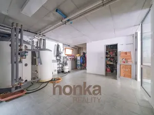 Pronájem rodinného domu, Kosoř, K Lomu, 263 m2