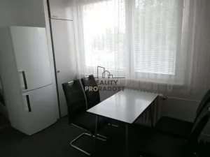Pronájem bytu 3+1, Znojmo, Aninská, 70 m2