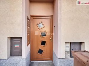 Pronájem bytu 1+kk, Ústí nad Labem - Ústí nad Labem-centrum, Emy Destinové, 21 m2