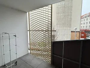 Pronájem bytu 2+kk, Zlín - Malenovice, Hřebíčkova, 34 m2