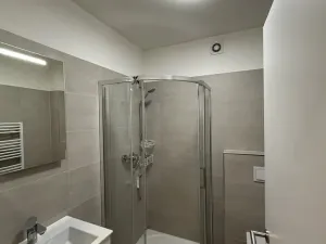 Pronájem bytu 2+kk, Zlín - Malenovice, Hřebíčkova, 34 m2