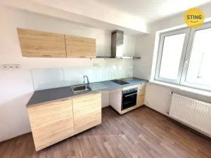 Pronájem bytu 2+1, Opava, Ostrožná, 44 m2