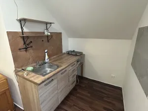 Pronájem bytu 1+kk, Neratovice, Hlavní, 15 m2