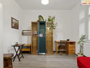 Pronájem bytu 2+1, Praha - Holešovice, Veletržní, 52 m2