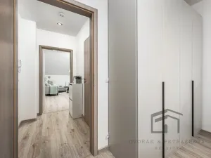 Prodej bytu 2+kk, Praha - Libeň, Pod Labuťkou, 40 m2