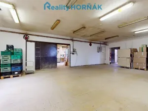 Prodej výrobních prostor, Bechyně, U Vodojemu, 496 m2