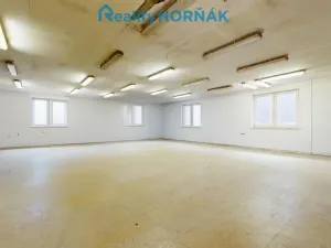 Prodej výrobních prostor, Bechyně, U Vodojemu, 496 m2
