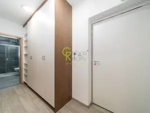 Prodej bytu 2+kk, Skorkov - Otradovice, 49 m2
