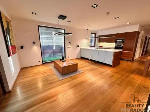 Prodej bytu 3+kk, Olomouc, Chválkovická, 83 m2