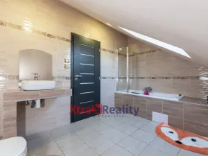 Prodej rodinného domu, Teplice - Trnovany, Skupova, 220 m2