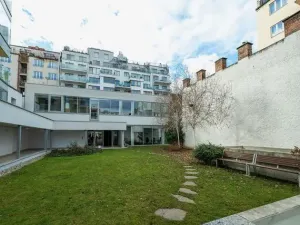 Pronájem bytu 4+kk, Praha - Holešovice, Komunardů, 196 m2