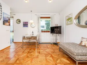 Prodej bytu 1+kk, Praha - Dejvice, Matějská, 33 m2