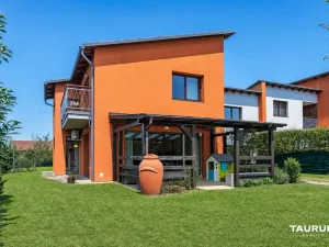 Prodej rodinného domu, Praha - Přední Kopanina, U třešňového sadu, 249 m2