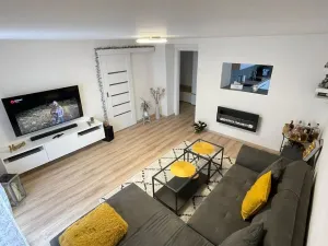 Pronájem bytu 2+1, Meziboří, Okružní, 58 m2