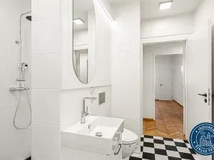 Prodej bytu 3+1, Praha, Soukenická, 99 m2