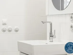 Prodej bytu 3+1, Praha, Soukenická, 99 m2