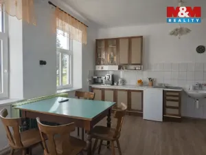 Pronájem rodinného domu, Tisová, 480 m2