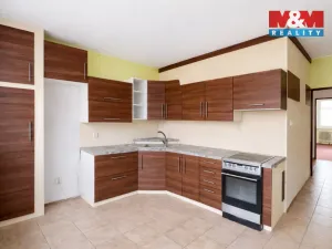 Prodej bytu 4+1, Meziměstí, 5. května, 77 m2