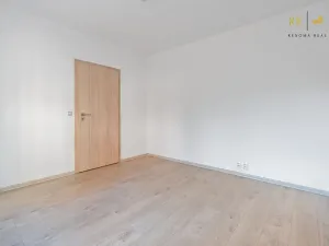 Prodej bytu 3+1, Brno, Krymská, 70 m2