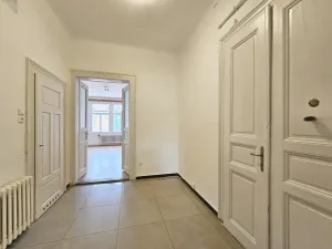 Pronájem bytu 2+kk, Praha - Vršovice, Krymská, 58 m2