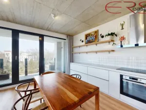 Prodej bytu 5+kk, Liberec, 8. března, 100 m2