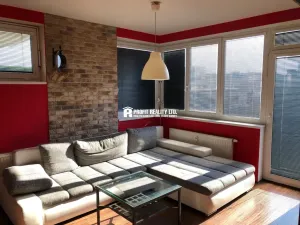 Pronájem bytu 2+kk, Praha - Vysočany, Pod Harfou, 56 m2